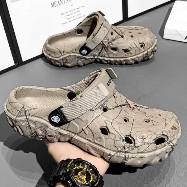 Men Slippers Summer Sandals EVA Platform Garden Shoes Unisex Flat Shoes Women Bedroom Slides High Quality Lightweight Beach